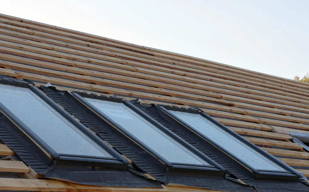 Hochwertige Materialien für langlebige Dachfenster
